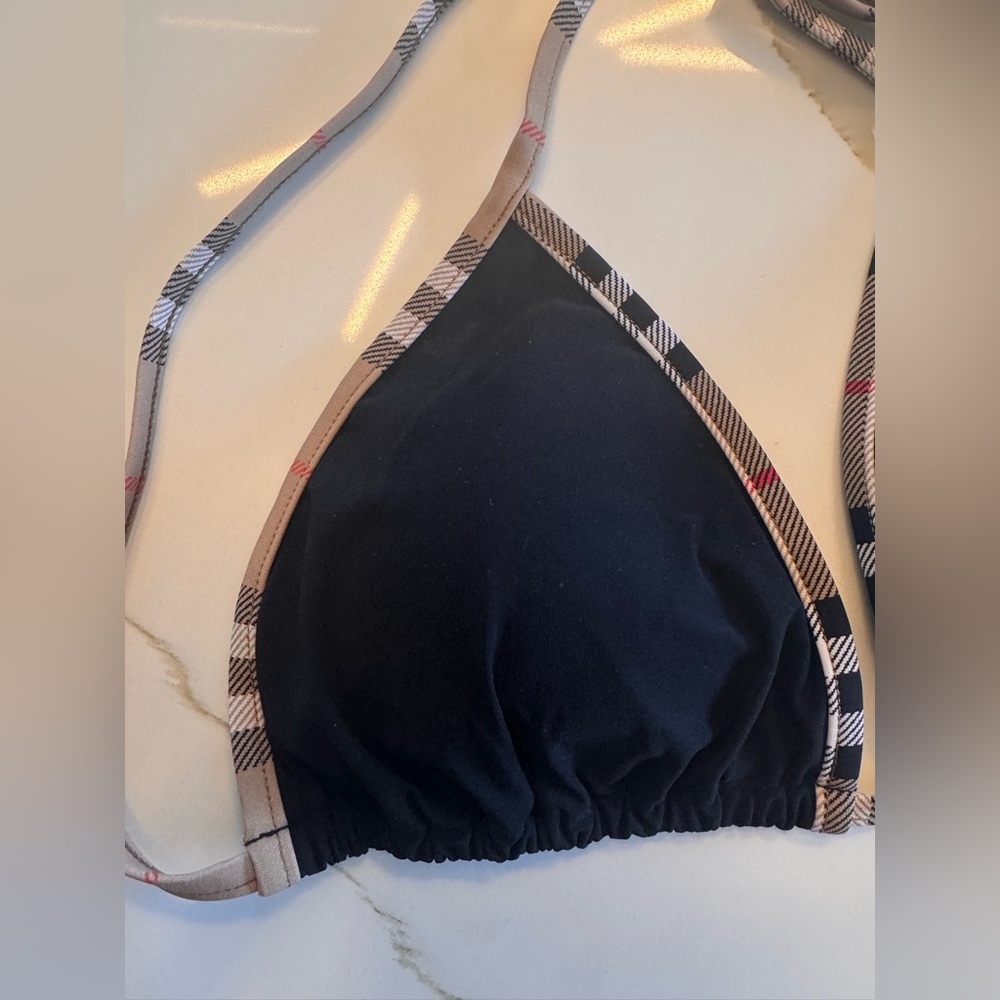 ✨ BURBERRY Check Trim Triangle Bikini Top Black NWOT Size Large ✨ - Picture 7 of 7
